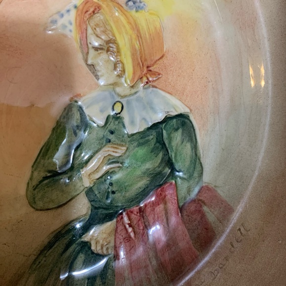 ROYAL DOULTON DICKENS WARE Sam Weller & Mrs. Bardell Dessert Plate - Picture 2 of 4